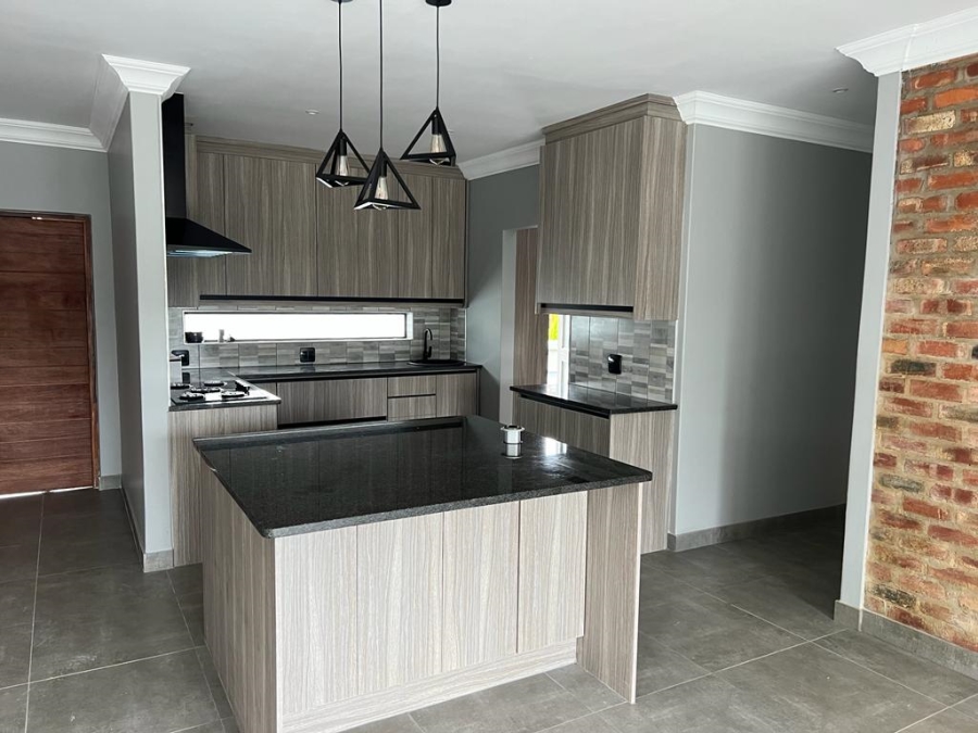3 Bedroom Property for Sale in Wilkoppies North West